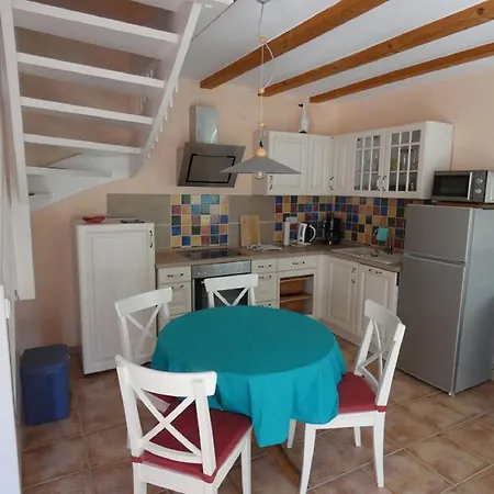 Bisschen Bunt By Interhome